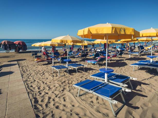 royalsgatehotel it offerta-meta-settembre-a-rodi-garganico-in-hotel-sul-mare 010